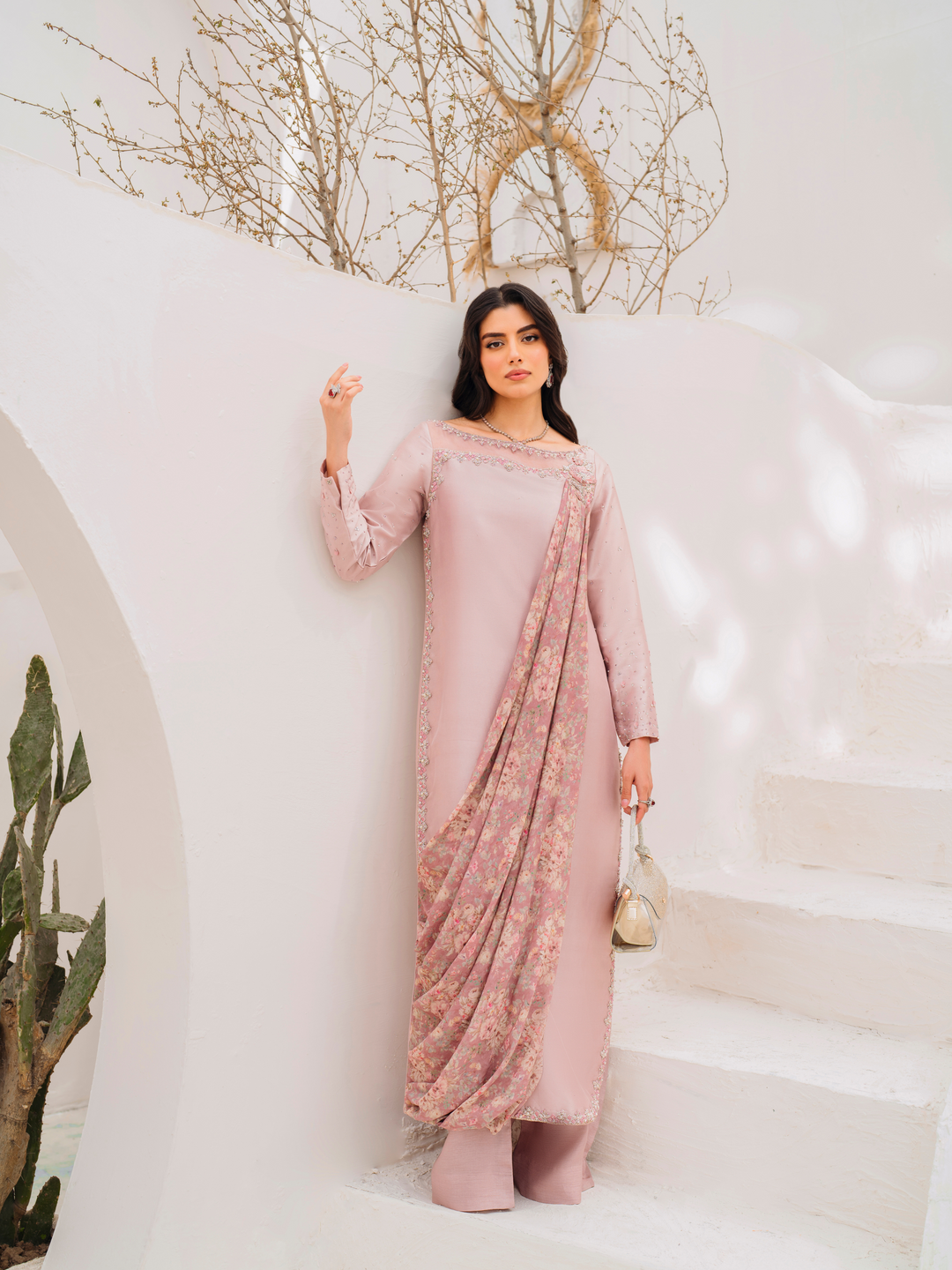 pink drape outfit- formal clothes-fashion designer-ayesha qamar