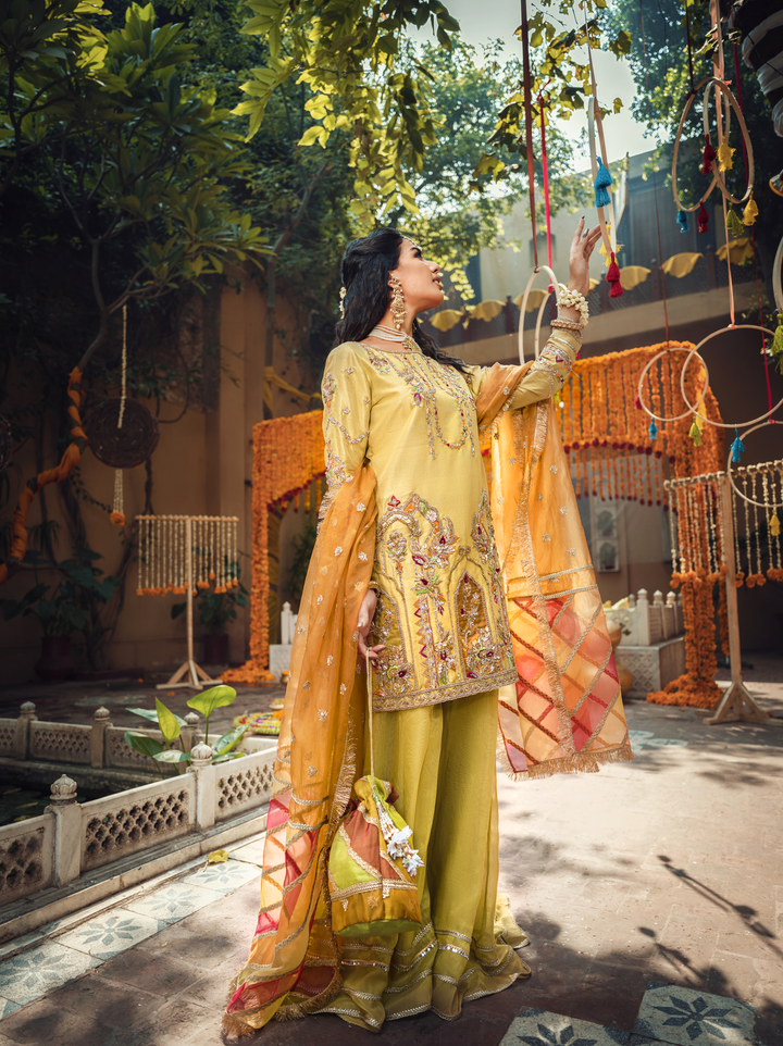 mehndi outfit-ayesha and usman-best fashion deisgner in pakistan