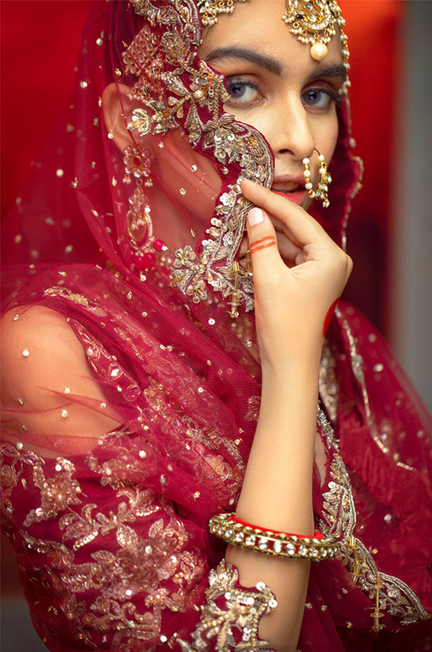 Iqra Aziz Pakistani Bridal Royal Red Exclusive Silk Lehenga Choli SHRM –  Siya Fashions