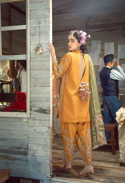 fashion designer-pakistan-ayesha and usman